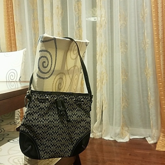 PRICED TO SELL   NWOT Coach Bag - Picture 6 of 6
